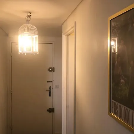 Bright In The Heart Of Apartment